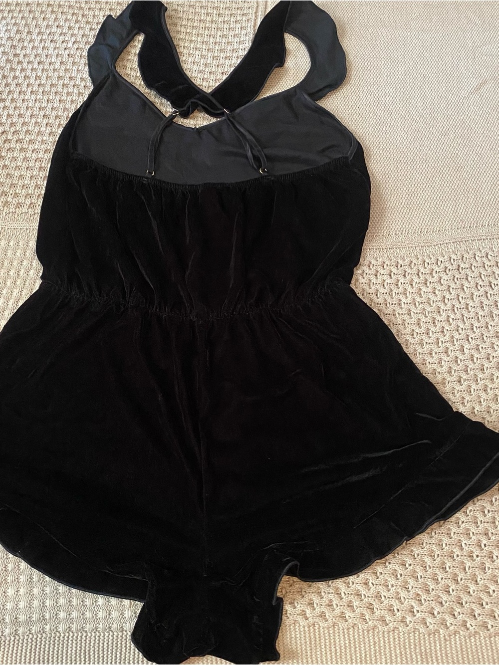 Victoria Secret Black Velvet Halter  Romper size M - Picture 6 of 9